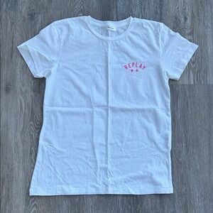 Women’s Replay tshirt. Never worn.